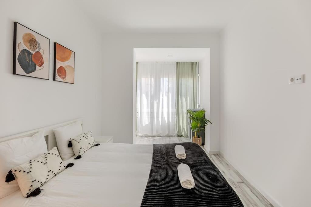 Lovely 3-Bedroom Condo W/ Free Parking On Premises Queluz Luaran gambar